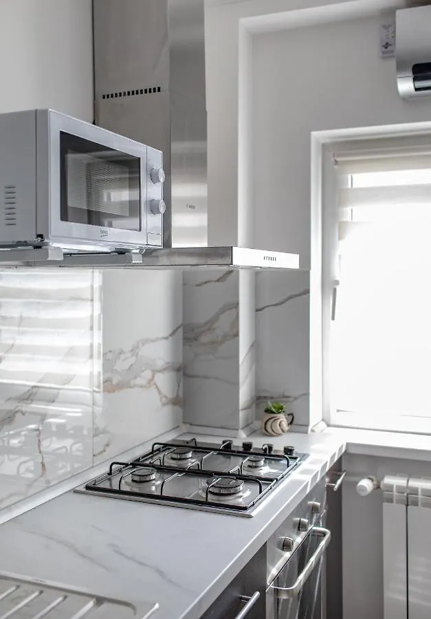 Imedio Rose Apartment Aviatiei Bucureşti 0*,